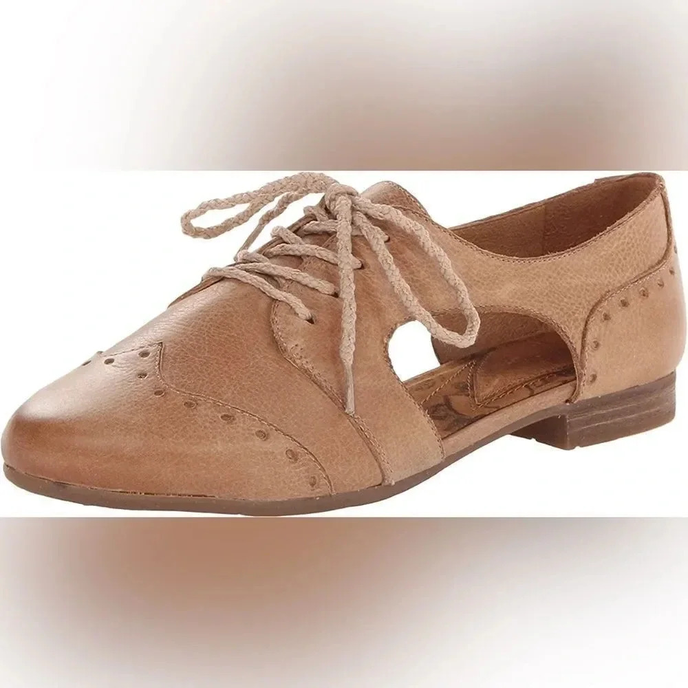 Naya Tahlia Premium Leather Cutaway Oxford